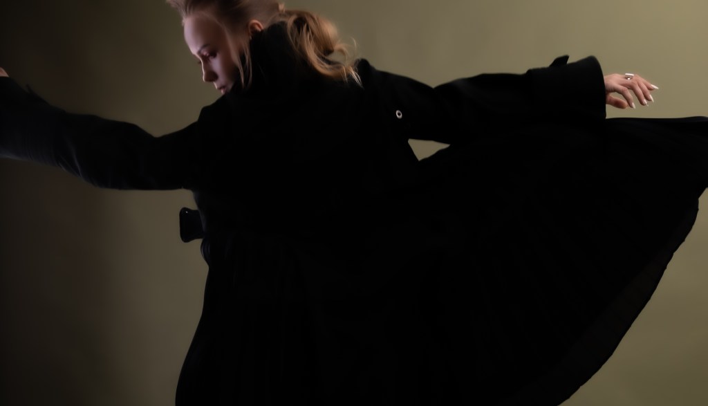 PROJECT 02 :&nbsp;LOOK1